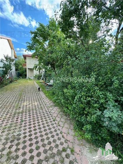Lac Baneasa, Herastrau , proprietate compusa din 2 vile - 2
