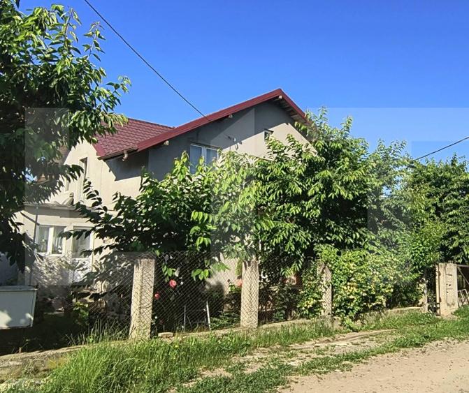 Casă individuală P+Et1+P, 320 mp, teren520 mp, Catamarasti Deal