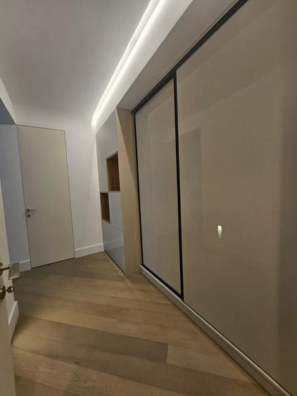 Apartament 3 camere de închiriat – Cortina 126 | Balcon generos
