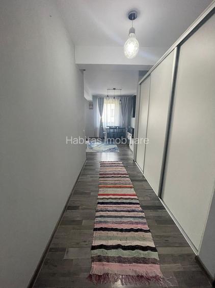 Ap 3 camere de închiriat, parcare, str Sub Cetate Floresti - 14