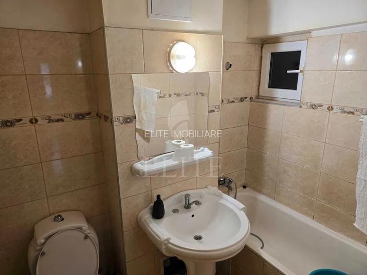 Apartament 3 camere în zona P-TA MARASTI
