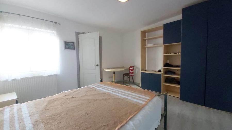 Vanzare casa renovata 2 camere, baie bucatarie 100 mp teren proprietate Domenii