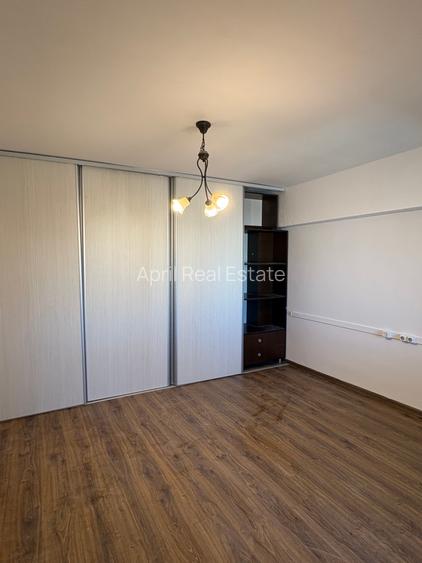 Unirii, Natiunile Unite, ap. 2 camere, 70mp, et.7, 179.000Euro - 5