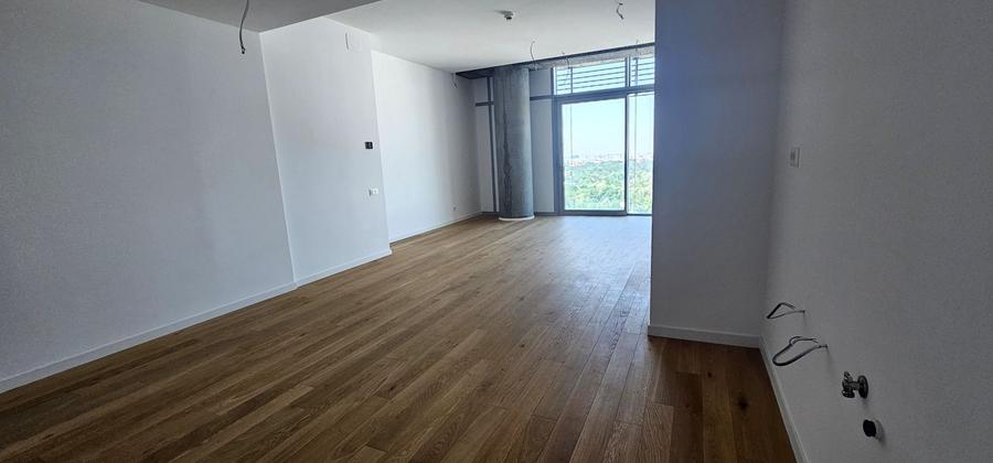 Apartament cu vedere la lacul Floreasca etajul 20