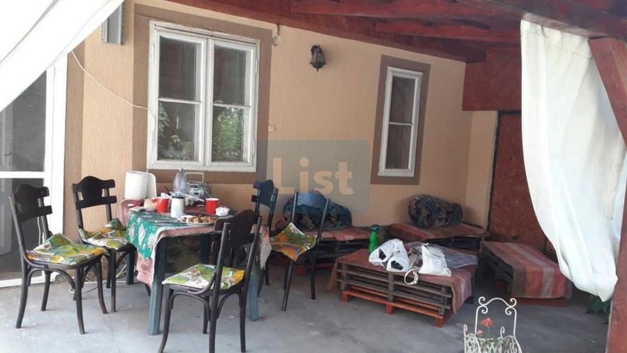 Villa for sale, 2 Apartments, 220mp, Ineu