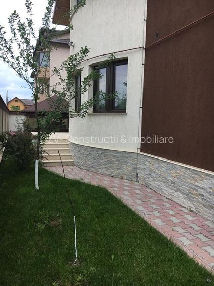 Bragadiru, vila individuala , 8 camere, piscina exterioara - 6