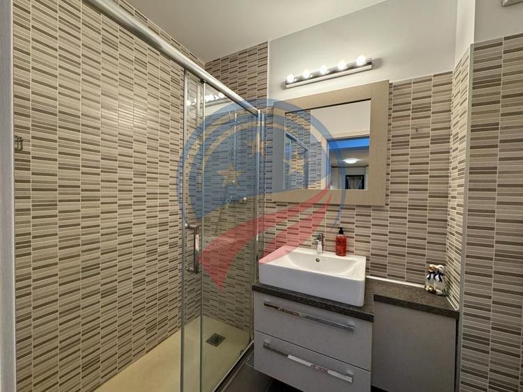 Apartament de lux/de inchiriat/terasa proprie/Craiova