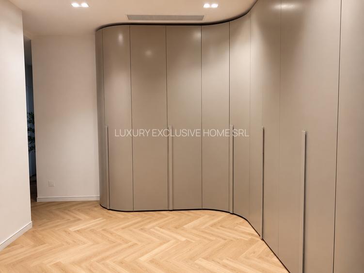 Herastrau Penthouse de  lux - 11