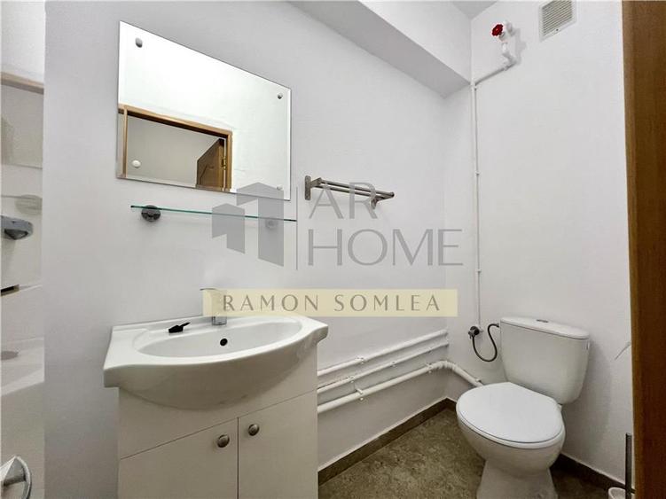Apartament 3 camere, decomandat, ultracentral, Ploiesti
