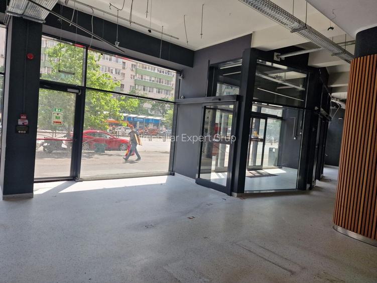 Stefan cel Mare stradal S+P+Mezanin amenajat ISU pt Market - 6