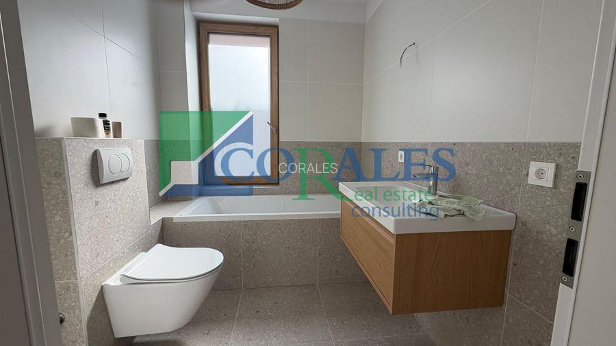 Prima Locuire, ocupabil imediat, in vecinatatea British School. 4 camere. - 5