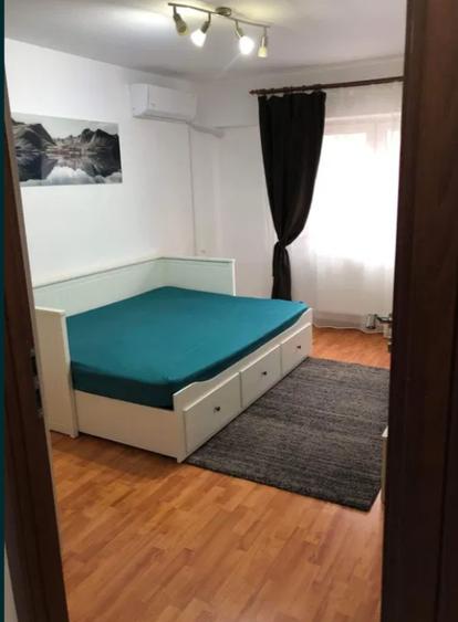 Crangasi - 4 minute metrou - Garsoniera Moderna - confort 1 - Centrala proprie