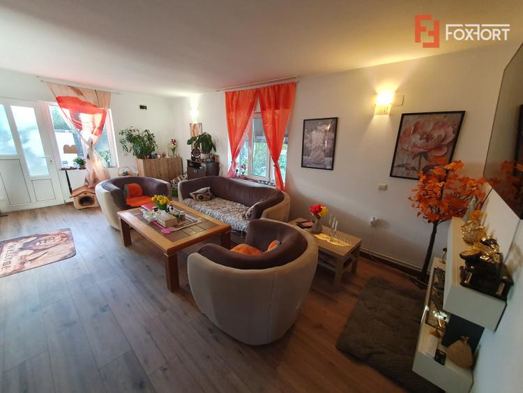 Casa individuala 4 camere si teren 408 mp in Sanmihaiu Roman