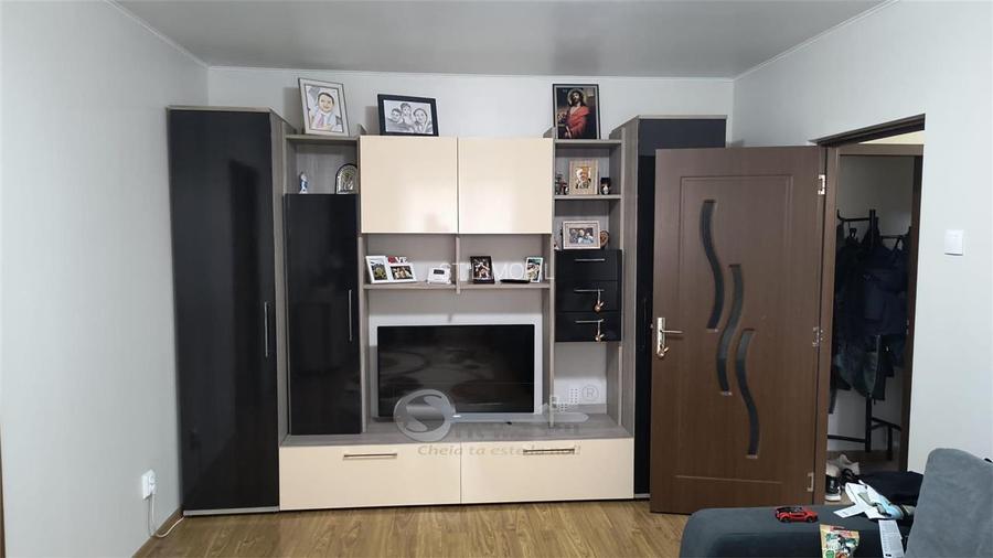 APARTAMENT 3 CAMERE NEDECOMANDAT CANTEMIR PODU ROS - 2