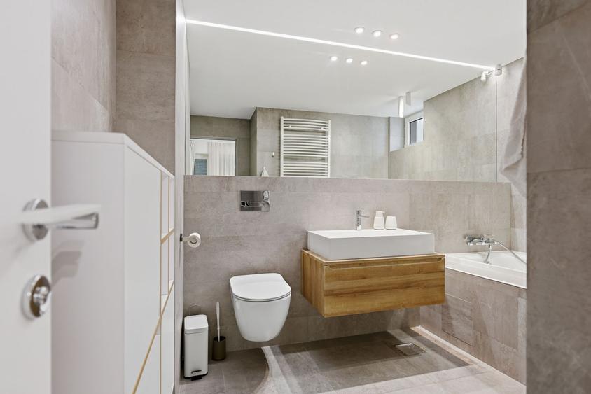 Penthouse Cartierul Francez: Armonie de Spațiu, Lumină și Liniște