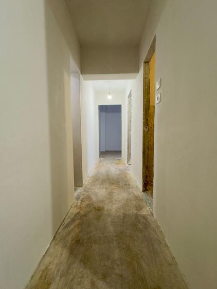 3 camere Decomandat | M. Lujerului | Necesita renovare ! Comision 0 !