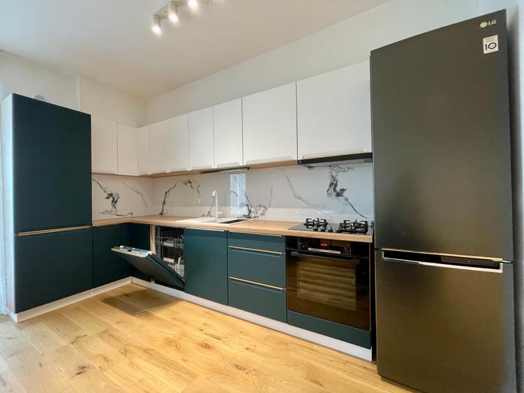Inchiriere 3 Camere - Lebada Lake Residence - Vedere lac