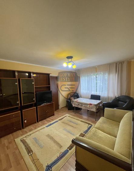 3 camere Tomis Nord 50mp balcon, boxa 5mp, etaj 2 gaze pe scara, incadrat