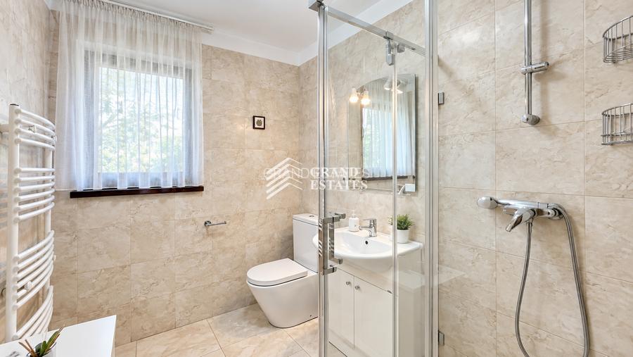 Vila unicat de inchiriat | Otopeni | 360 mp utili | Teren 900 mp | 8 camere | - 18