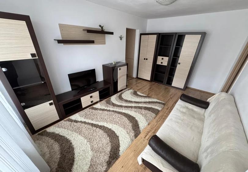 Apartament 2 camere în zona PIATA HERMES