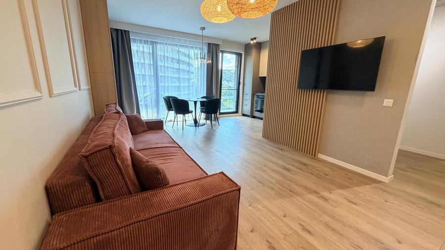 Ap 2 camere modern +garaj de inchiriat in Rozelor Residence