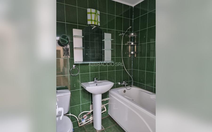 Apartament 3 camere de închiriat | Bd. Iuliu Maniu | Etaj 8/9 - 17