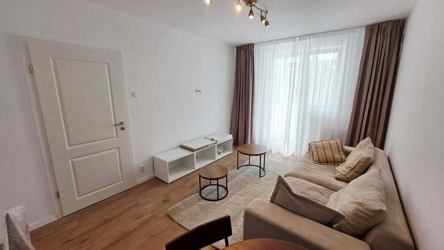 Inchiriere 2 camere Berceni renovat 2026