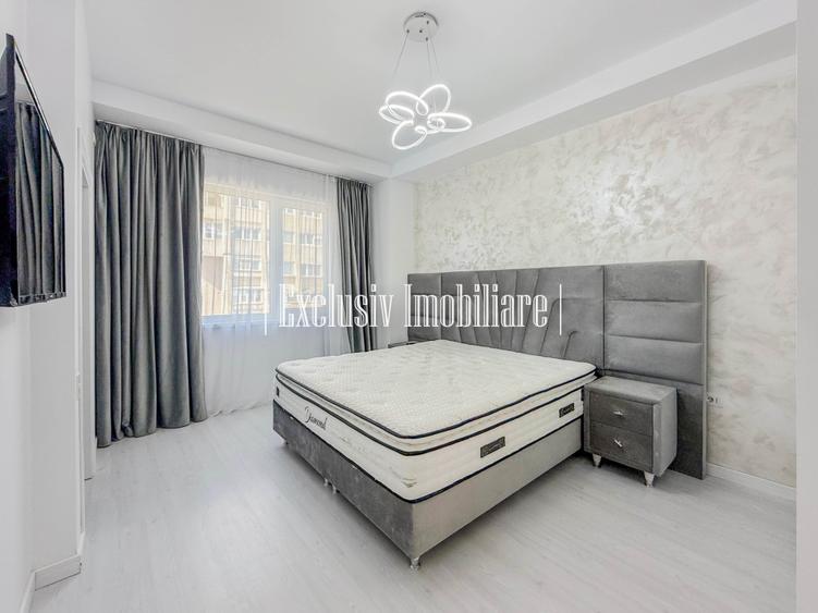 Apartament Superb 4 camere 130 mp cu Vedere Frontala la Mare si Parcare Privata