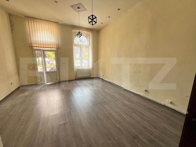 Spatiu birou de închiriat, 60 mp, zona Tribunalul Bistrita
