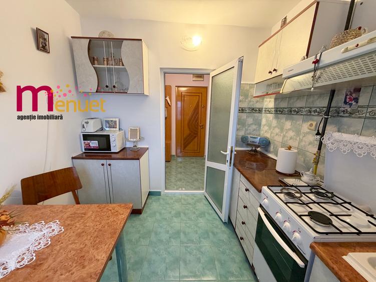Apartament mobilat/utilat,str.Eternitatii
