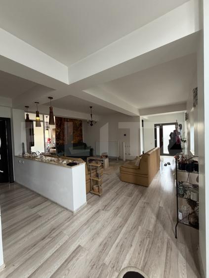 Casa P+1, 254 mp construiti, 664 mp teren, 1 Mai
