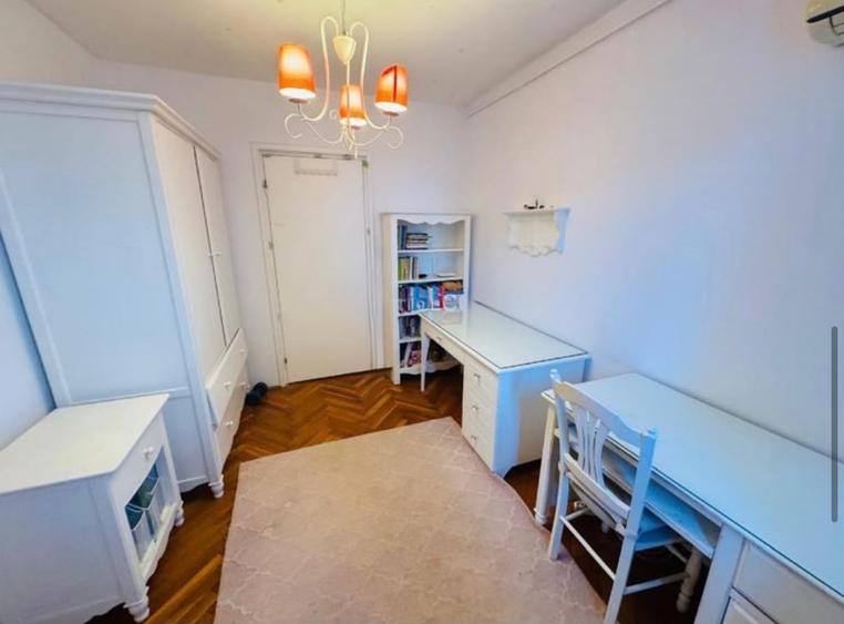 3 camere catfriendly si parcare - Titan IOR