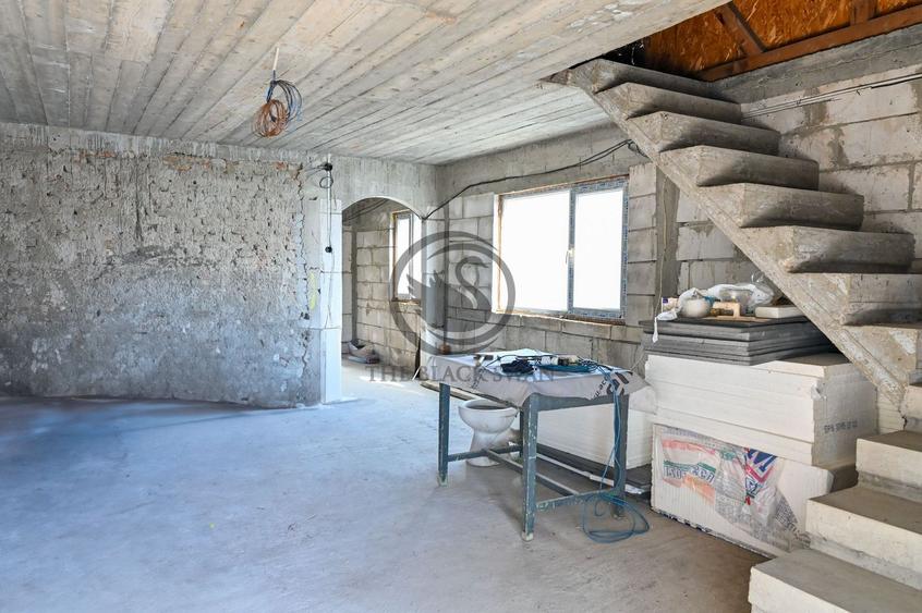 Casa la gri de vanzare | Zona Centrala - Bucov | Comision 0%