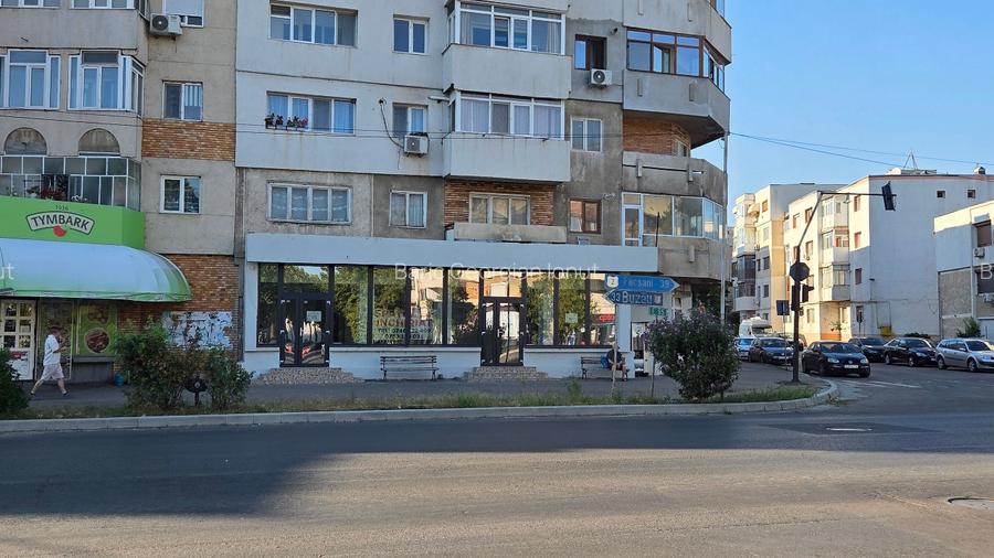 Inchiriez spatiu comercial Rm Sarat, Kogalniceanu, 130mp, 11m vitrina! - 2