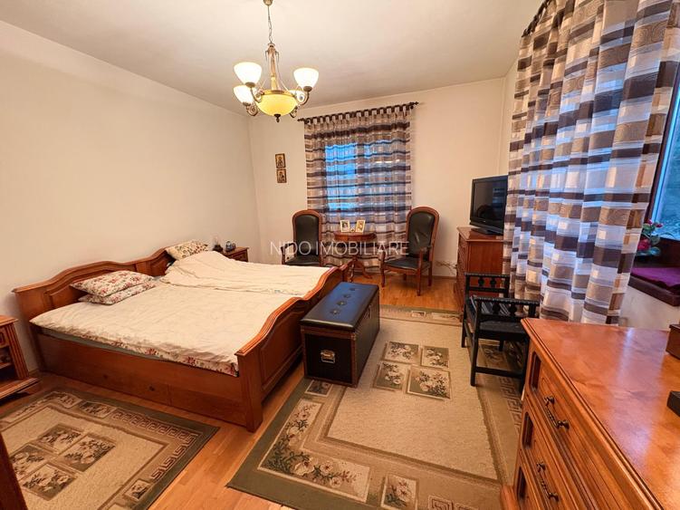 Casa Exclusivistă 9 Camere - Sector 1 - Sisesti - 722 mp. - 21