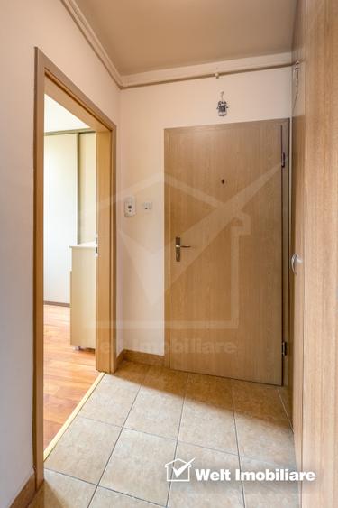Investitie! Vanzare apartament cu 2 camere si parcare cartier Zorilor