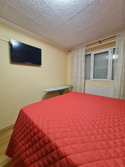 Vanzare apartament 4 camere dec, in Galati, Micro 39A, sup.91mp, mobilat