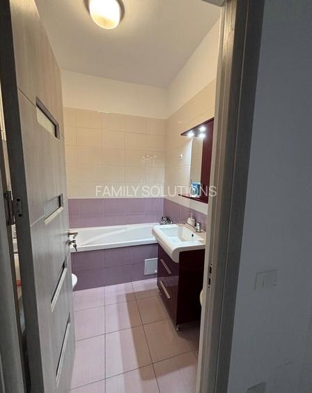 DE VANZARE 2 CAMERE, LOC PARCARE INCLUS, MOBILAT SI UTILAT !