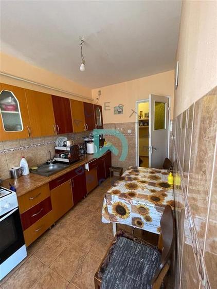 Apartament 4 camere, Florilor, Brasov.