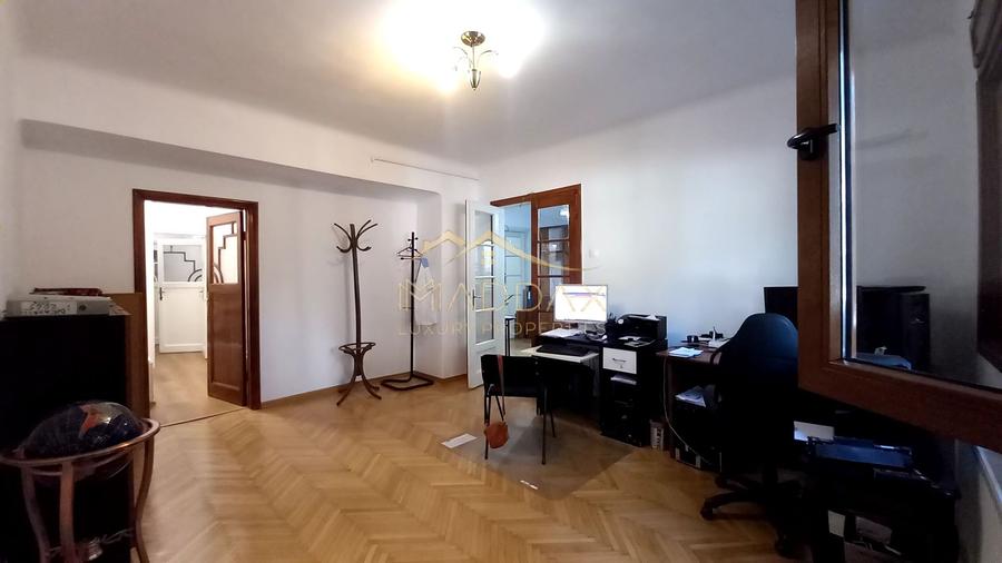 Spatiu de birouri Cabinet in Vila interbelica Dorobanti/ 100mp/inchiriere