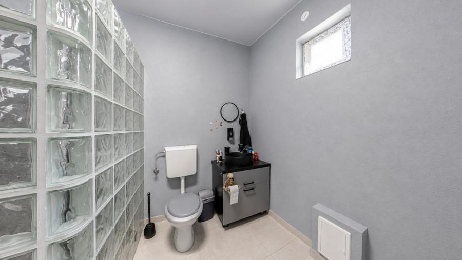 Casă renovată în Grădiște | Teren generos