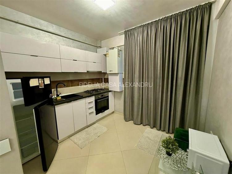 EXCLUSIVITATE! Apartament 1 camera de vanzare, 34 mp, loc de parcare intabulat - - 6