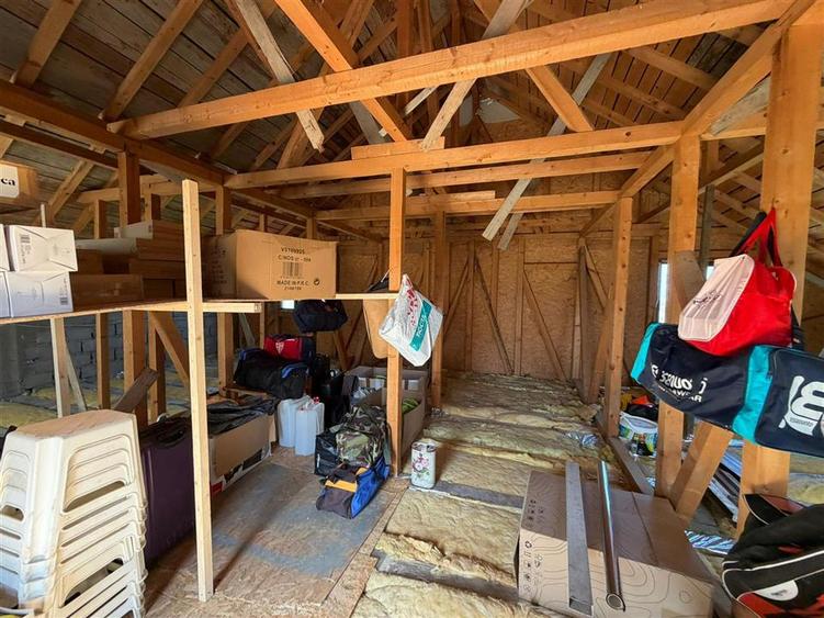 Casa P+M de vanzare in Odobesti 1.021mp teren
