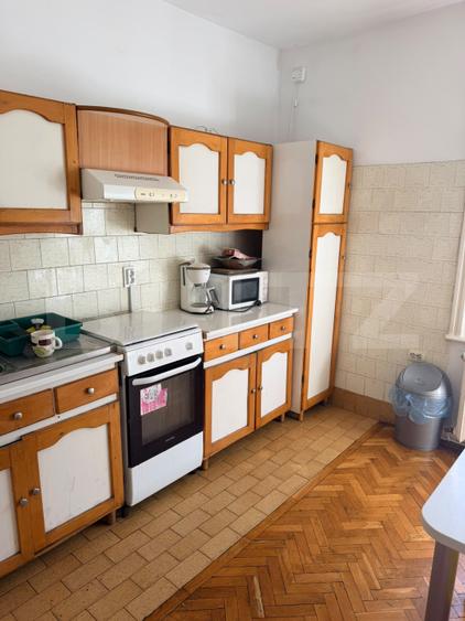 Casa individuala 120 mp, 4 camere, 2 bai, zona UMF