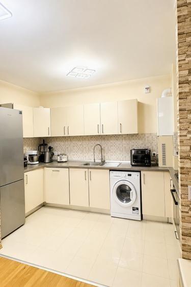 APARTAMENT 4 CAMERE NEW TOWN RESIDENCE DRISTORULUI