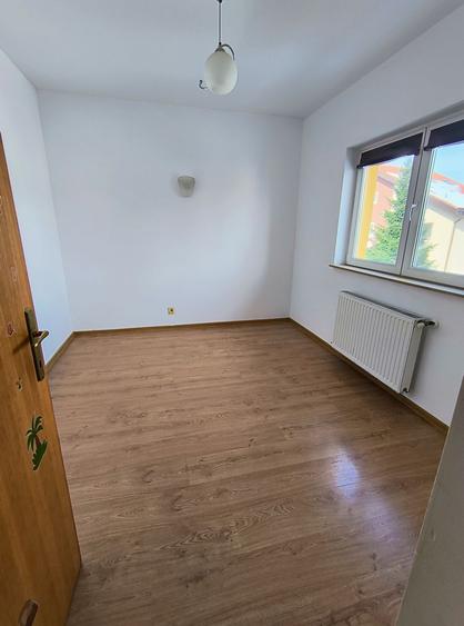Vila Complex The CLASS,- rond OMV Pipera- curte - garaj