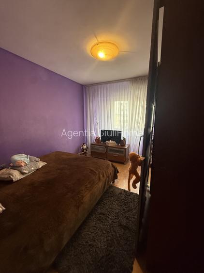 APARTAMENT 3 CAMERE DE VANZARE MAZEPA 2 - 3