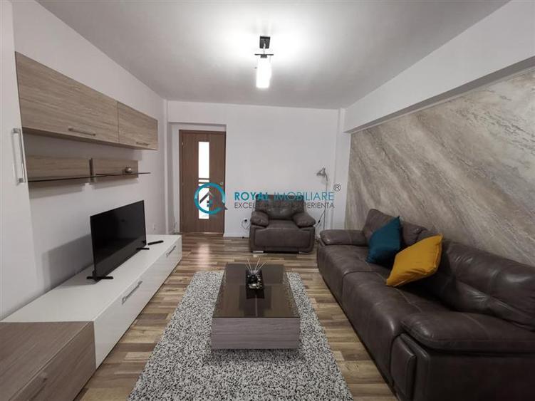 Royal Imobiliare - Inchiriere Apartament zona Ultracentrala