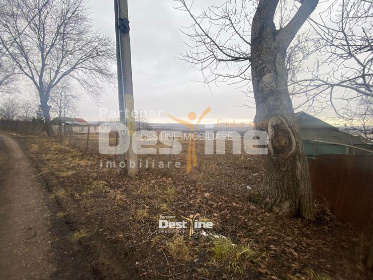 Teren de vanzare Gura Vaii 27.500 Euro 7639MP - 3