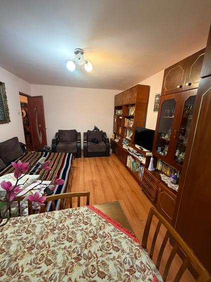 Apartament 2 camere, 50 mp, zona Cornitoiu
